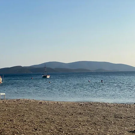 Apartment Poline Traditional House With Garden & Sea In 0 Distance Marmari (Evia)