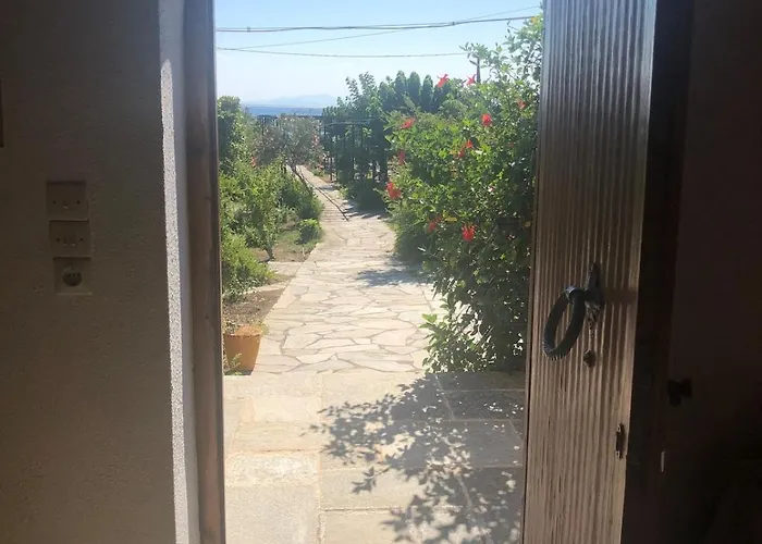Poline Traditional House With Garden & Sea In 0 Distance * Marmari (Evia)